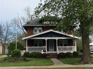 534 N Locust St, Oak Harbor, OH