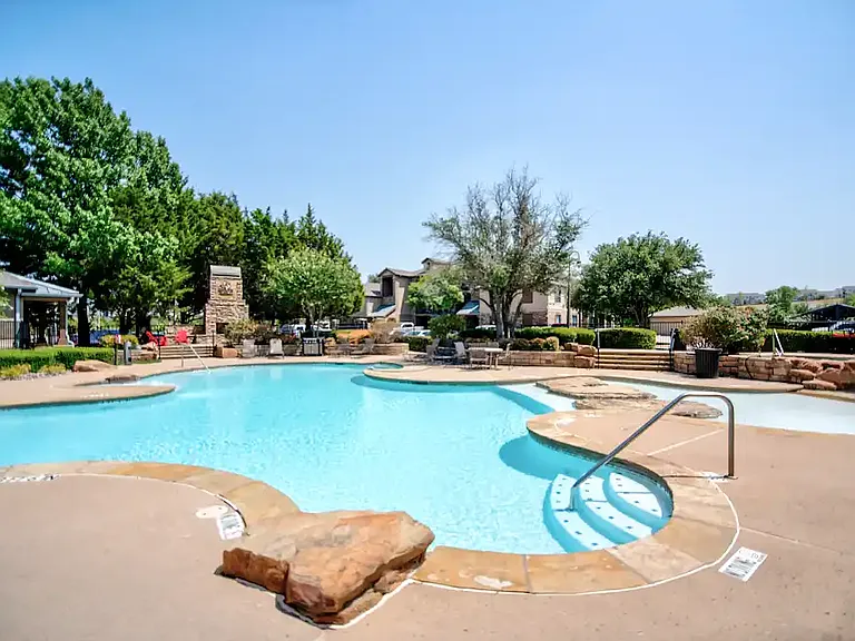 Constellation Ranch Luxury Apartment Homes — Photo 8