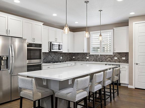 2nd image of 2579 Palau Way