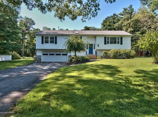 417 Oak St, Cresco, PA
