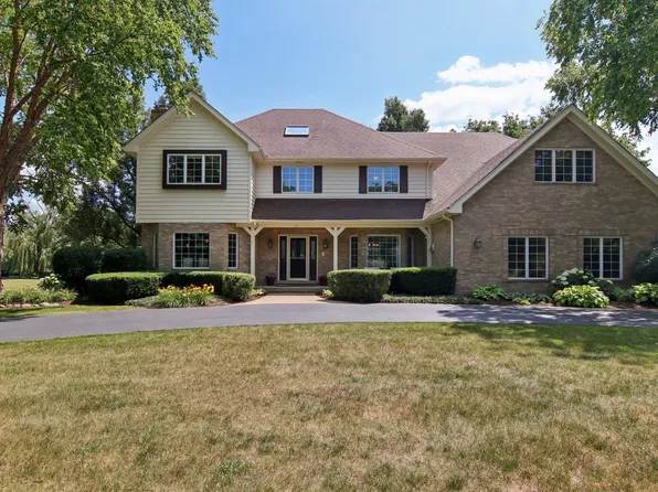 13 Wind Ridge Rd, South Barrington, IL 60010