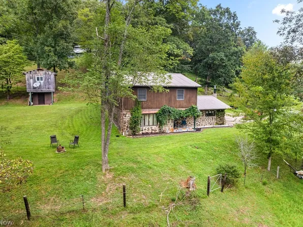 10897 Indian Creek Rd, Jacksonburg, WV 26377