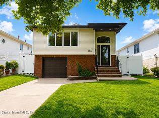 668 Sheldon Ave, Staten Island, NY 10312