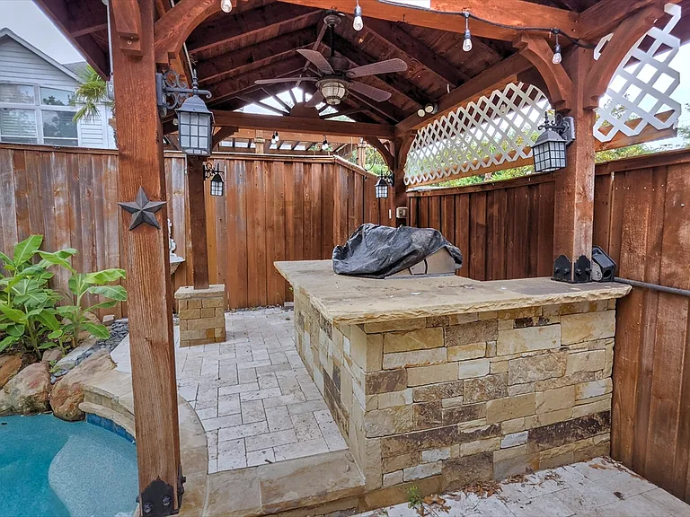 3631 Amber Hills Dr — Photo 32