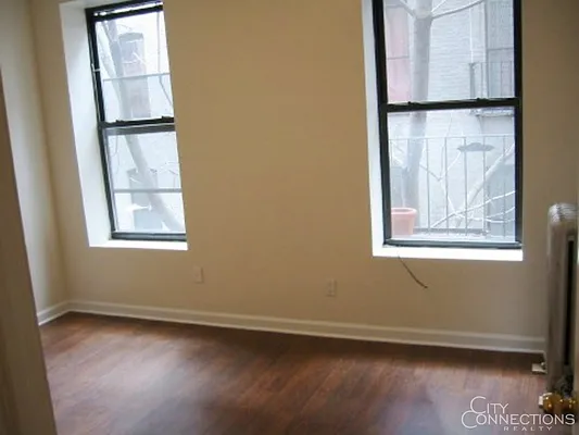 Rented by City Connections Realty | media 27