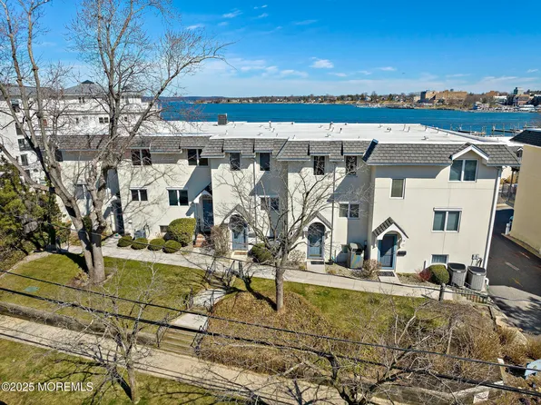 130 Bodman Place #20, Red Bank, NJ 07701