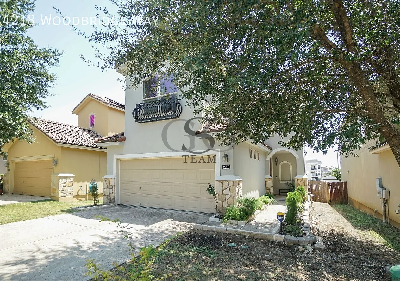 4-bedroom, 2.5-bath — Photo 1