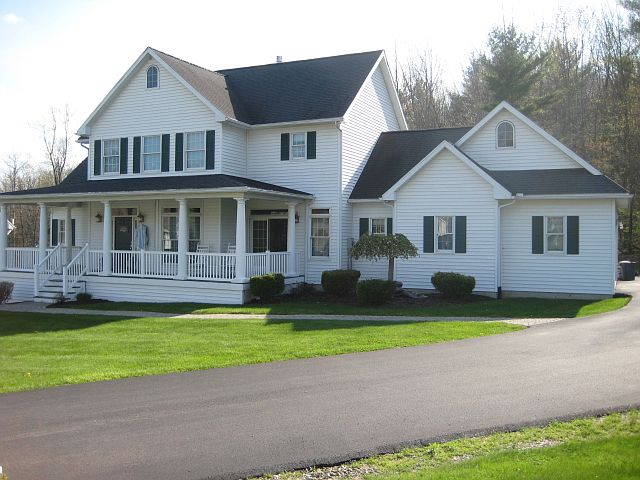 1st image of 37 Overbrook Dr