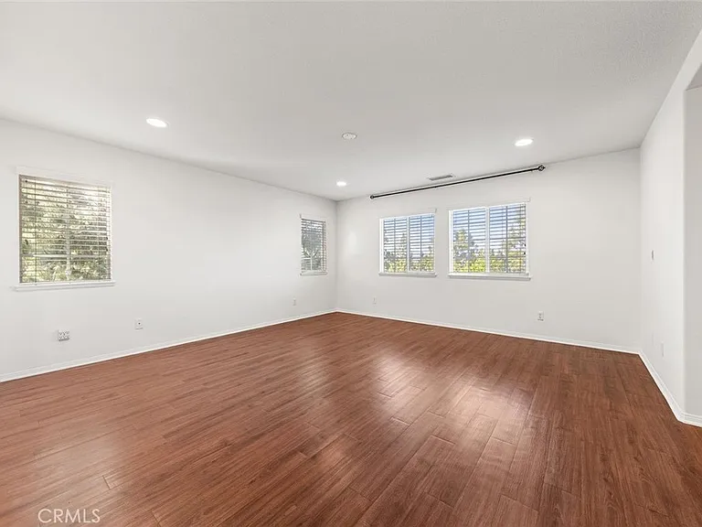 16543 Sagebrush St — Photo 24