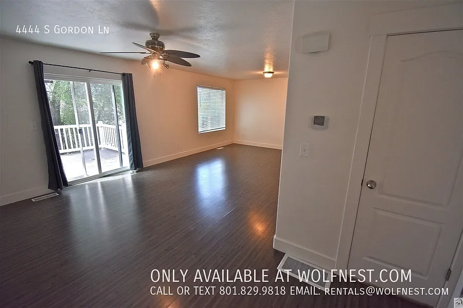 3 bed, 3.5 bath, 2000 sqft, $2,595 — Photo 3