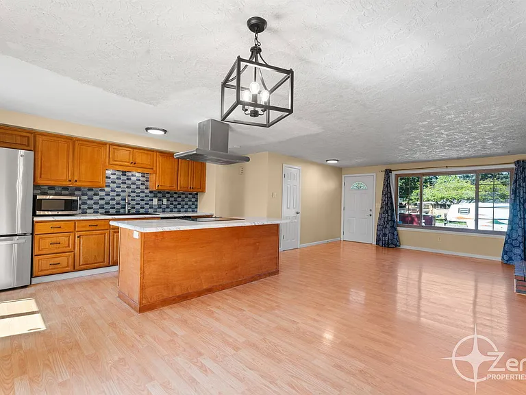4213 NE 139th Ave — Photo 8