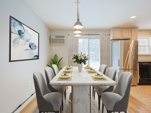 4th image of 75 Sandy Pond Rd Unit 24