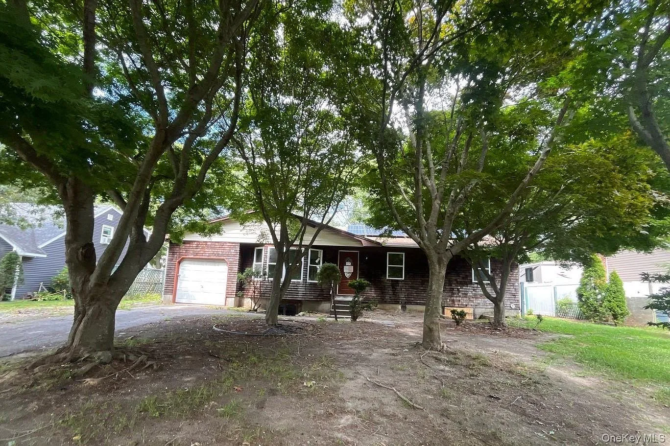 17 Appel Drive E photo 1