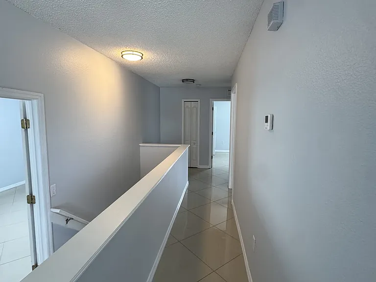 5744 Vista Linda Dr — Photo 16