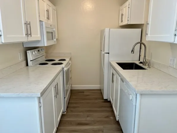 406 Boardwalk Ave APT 9, San Bruno, CA 94066