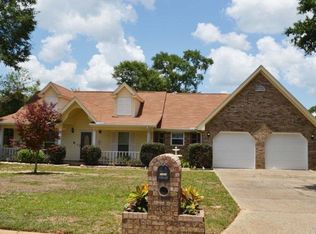 3253 Copper Ridge Cir, Cantonment, FL 32533