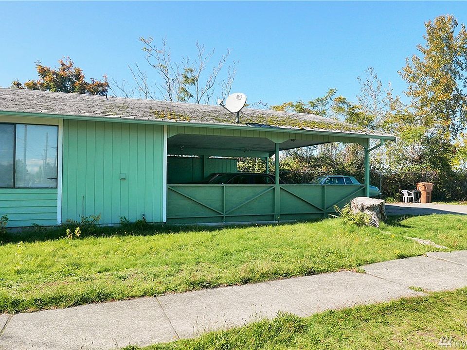 2nd image of 3594 E E St