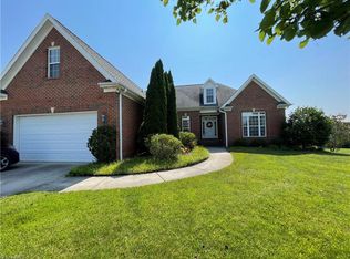 1102 Byron Ln, Archdale, NC 27263
