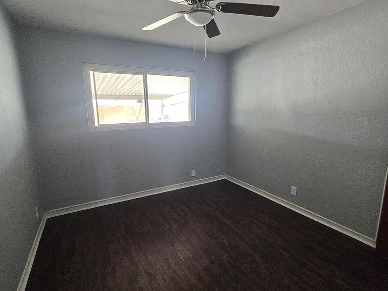 323 Mary Jeanne Ln — Photo 6