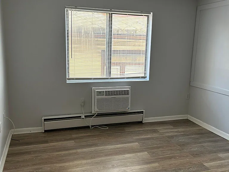 188 Palisade Ave #2D — Photo 5