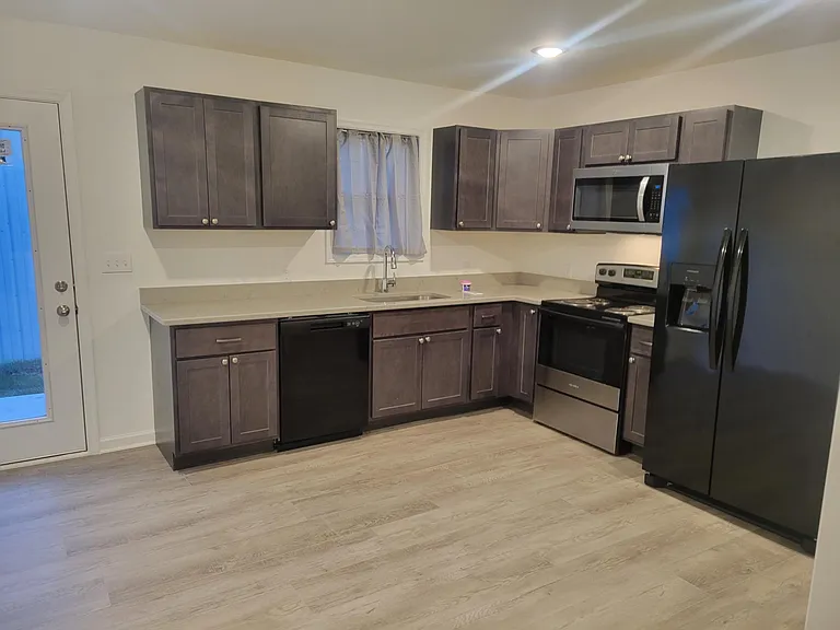 509 Hedrick Ave #A AND B — Photo 10