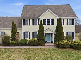 44 Wood Ln, Acton, MA 01720