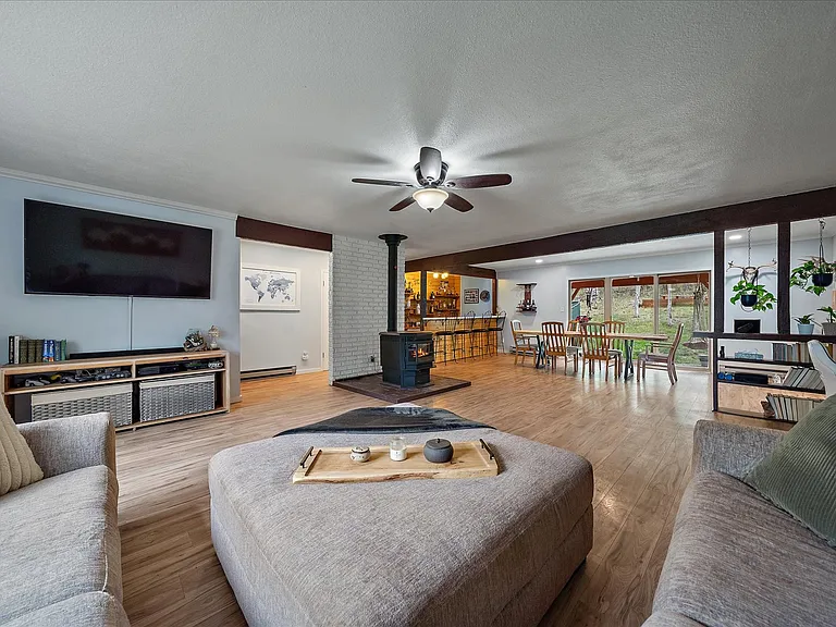 356 Yellow Pine Dr — Photo 5