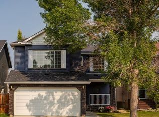 157 SW Chaparral Ct SE, Calgary, AB T2X 3L6