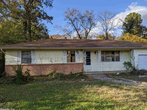 102 Oakdale Rd, Sherwood, AR 72120