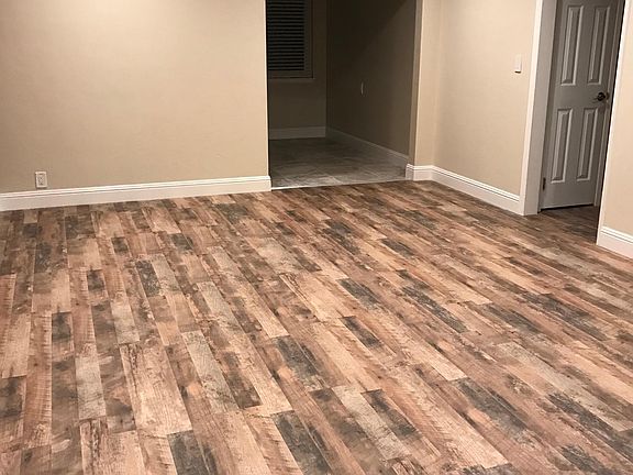3rd image of 2340 Patricia Dr