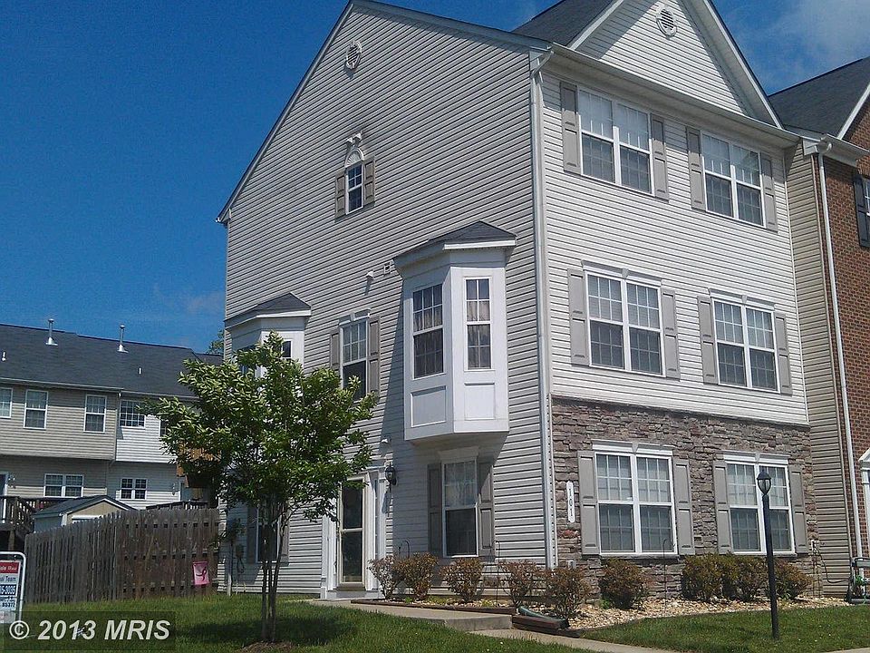 2nd image of 101 Spinnaker Way