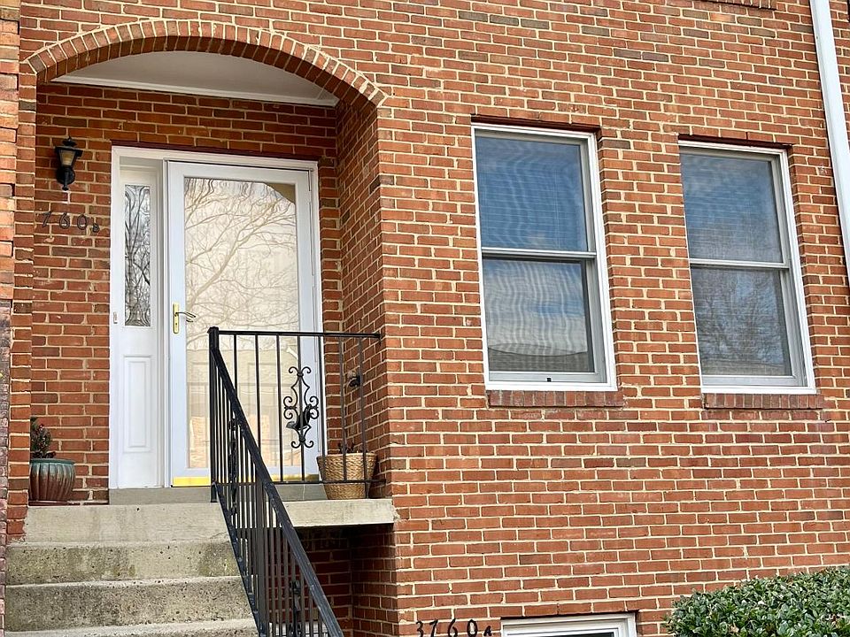 1st image of 3760 Madison Ln #B