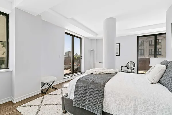 Sold by Compass | media 5