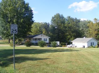 1353 Denmark Rd, Union, MO 63084