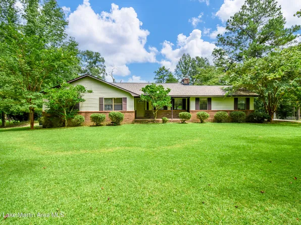 1808 Lavista Rd, Alexander City, AL 35010