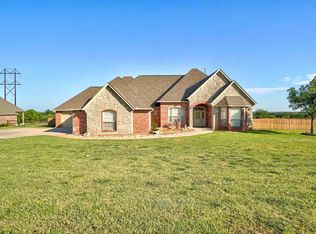 17 N Roka Rdg, Stillwater, OK 74075