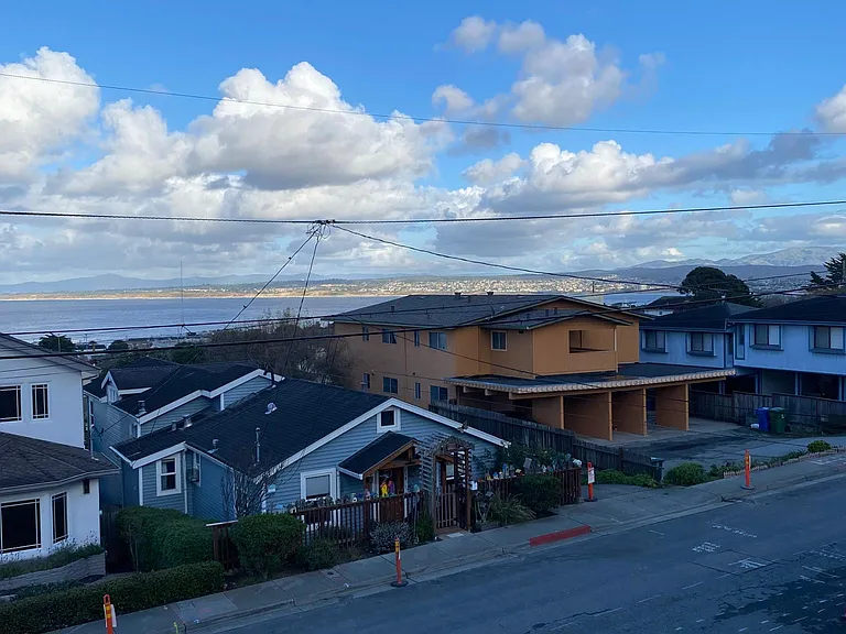 upstairs ocean view
