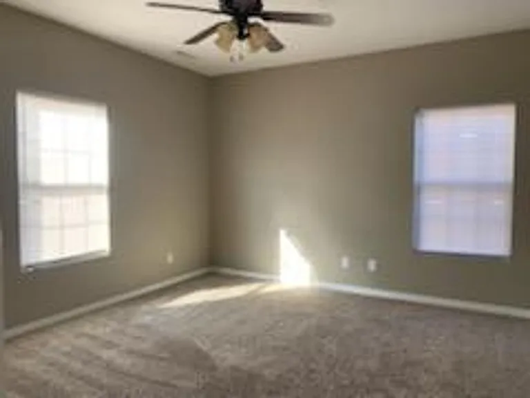 3533 S Juniper Ave — Photo 4