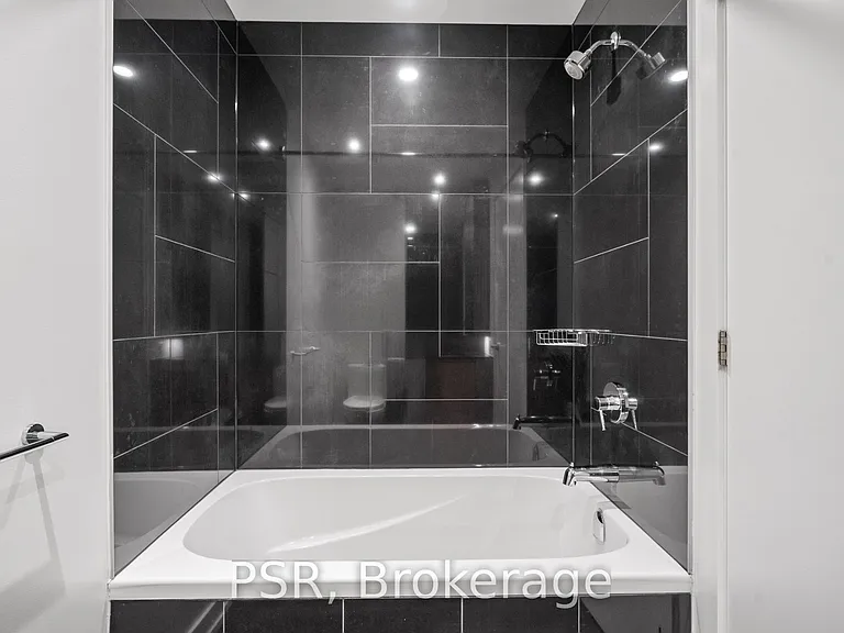 11 Ordnance St #1311 — Photo 17