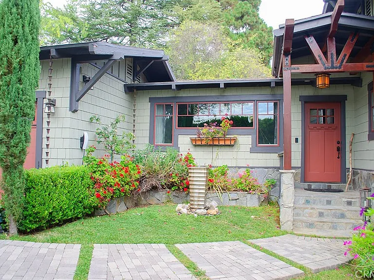3830 Markridge Rd — Photo 8