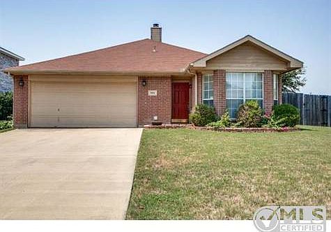 Great curb appeal!