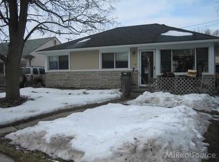 3118 Starr Rd, Royal Oak, MI 48073