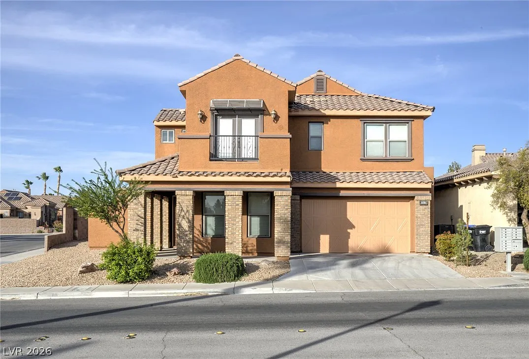 4 bed, 3.5 bath, 3400 sqft, $3,195 — Photo 2