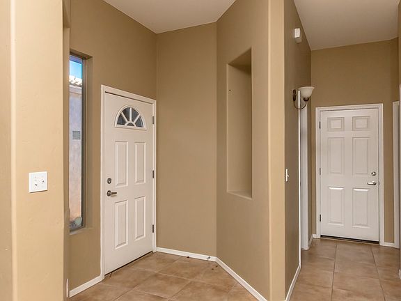 4th image of 2658 La Costa Dr