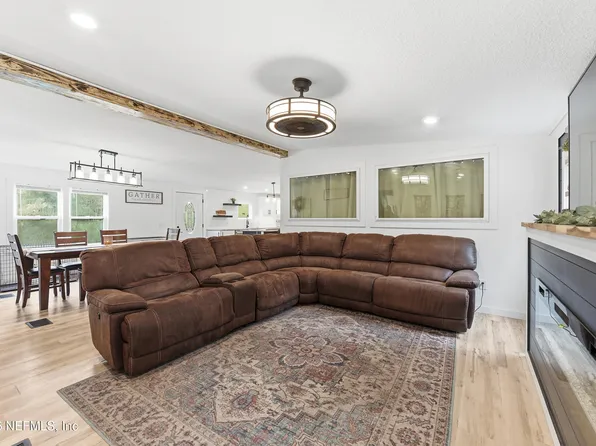 2763 PRIMROSE Circle, Middleburg, FL 32068