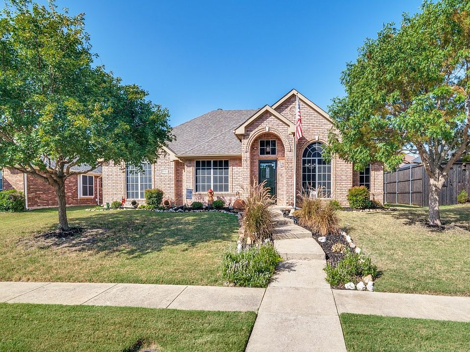 1st image of 10313 Evergreen Dr