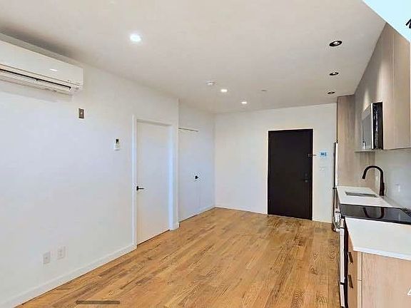3rd image of 79 Truxton St #1BZ