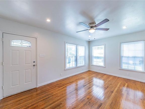 3rd image of 7308 Llano Ave