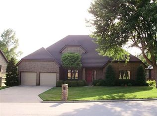 3117 S Arcadia Ave, Springfield, MO 65804