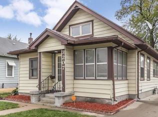 3207 4th St, Des Moines, IA 50313